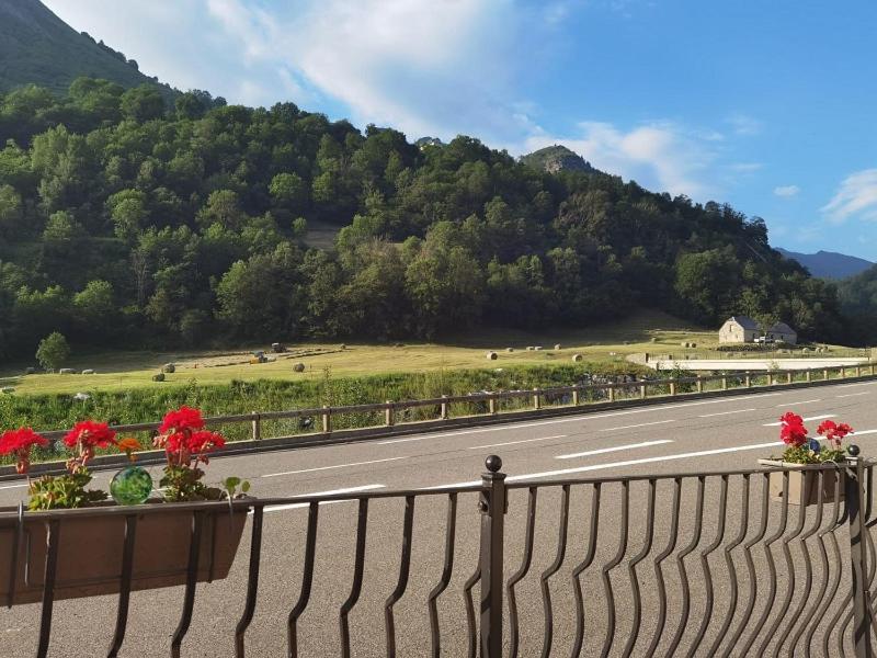 Soupiets Bed & Breakfast Betpouey Bagian luar foto