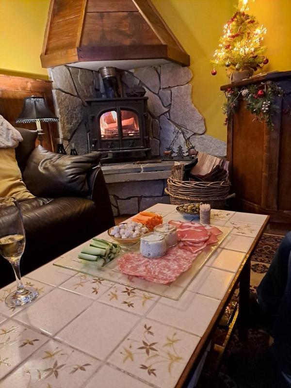 Soupiets Bed & Breakfast Betpouey Bagian luar foto