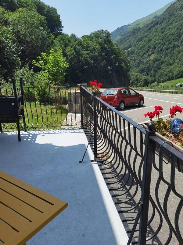 Soupiets Bed & Breakfast Betpouey Bagian luar foto